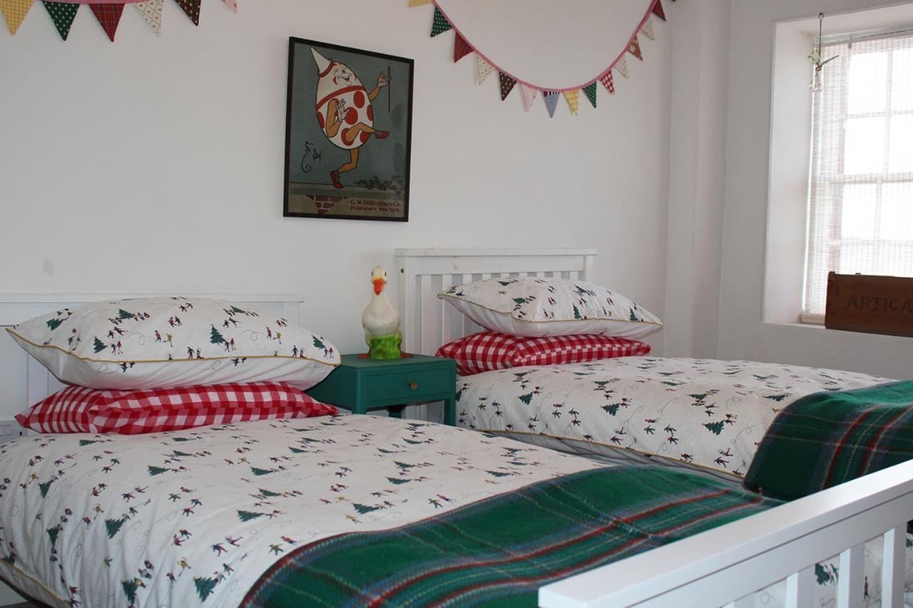 Clan Ross - 3 Bed, Spacious Georgian Home Стърлинг Екстериор снимка