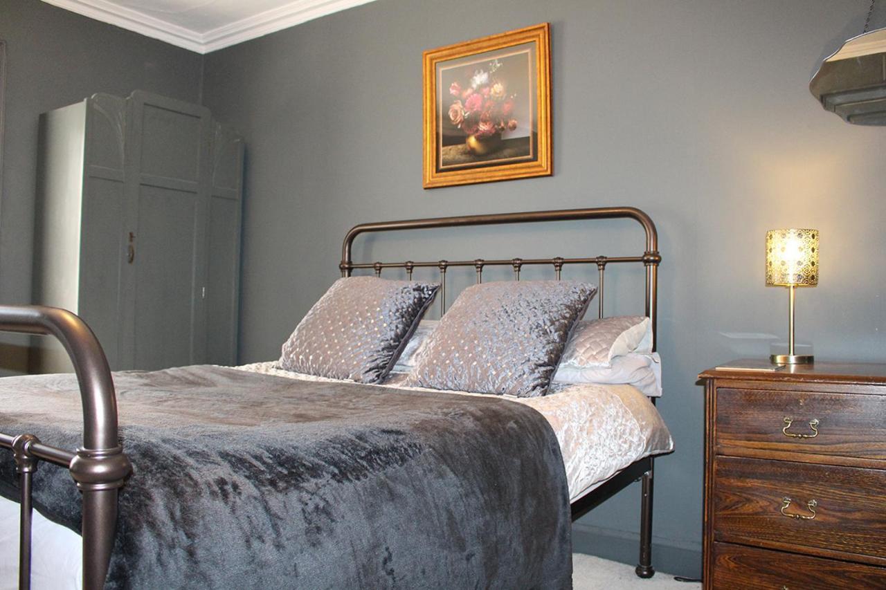 Clan Ross - 3 Bed, Spacious Georgian Home Стърлинг Екстериор снимка